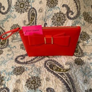 NWT Cute Betsey Johnson Bow Wristlet Cosmetic